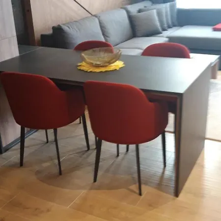 Tara Panorama - Bor Lux 公寓 *